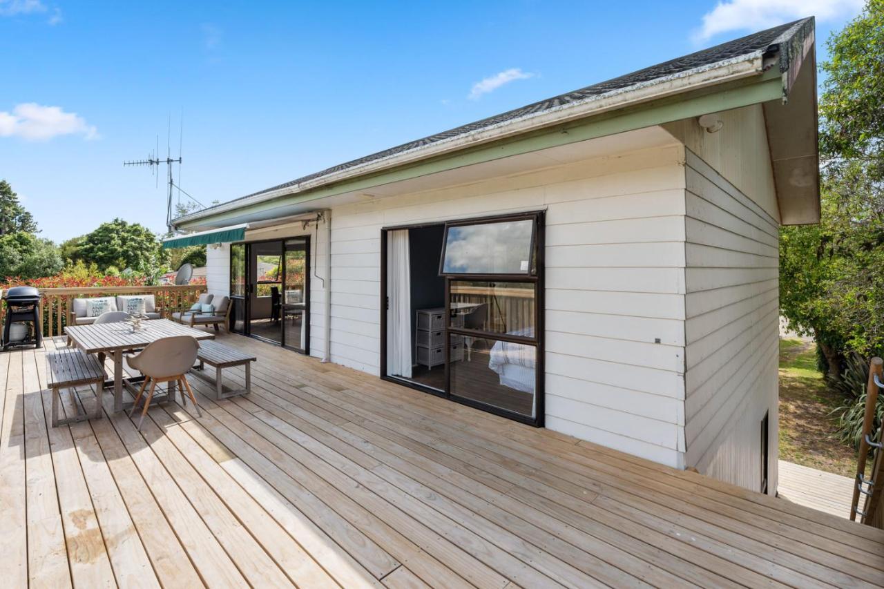 Waitahanui Lake House - Lake Taupo Holiday Home Exterior photo