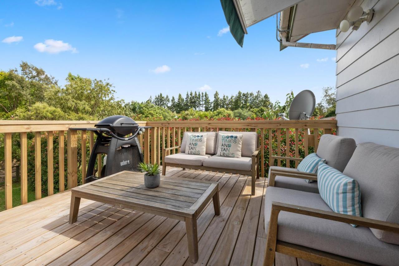 Waitahanui Lake House - Lake Taupo Holiday Home Exterior photo